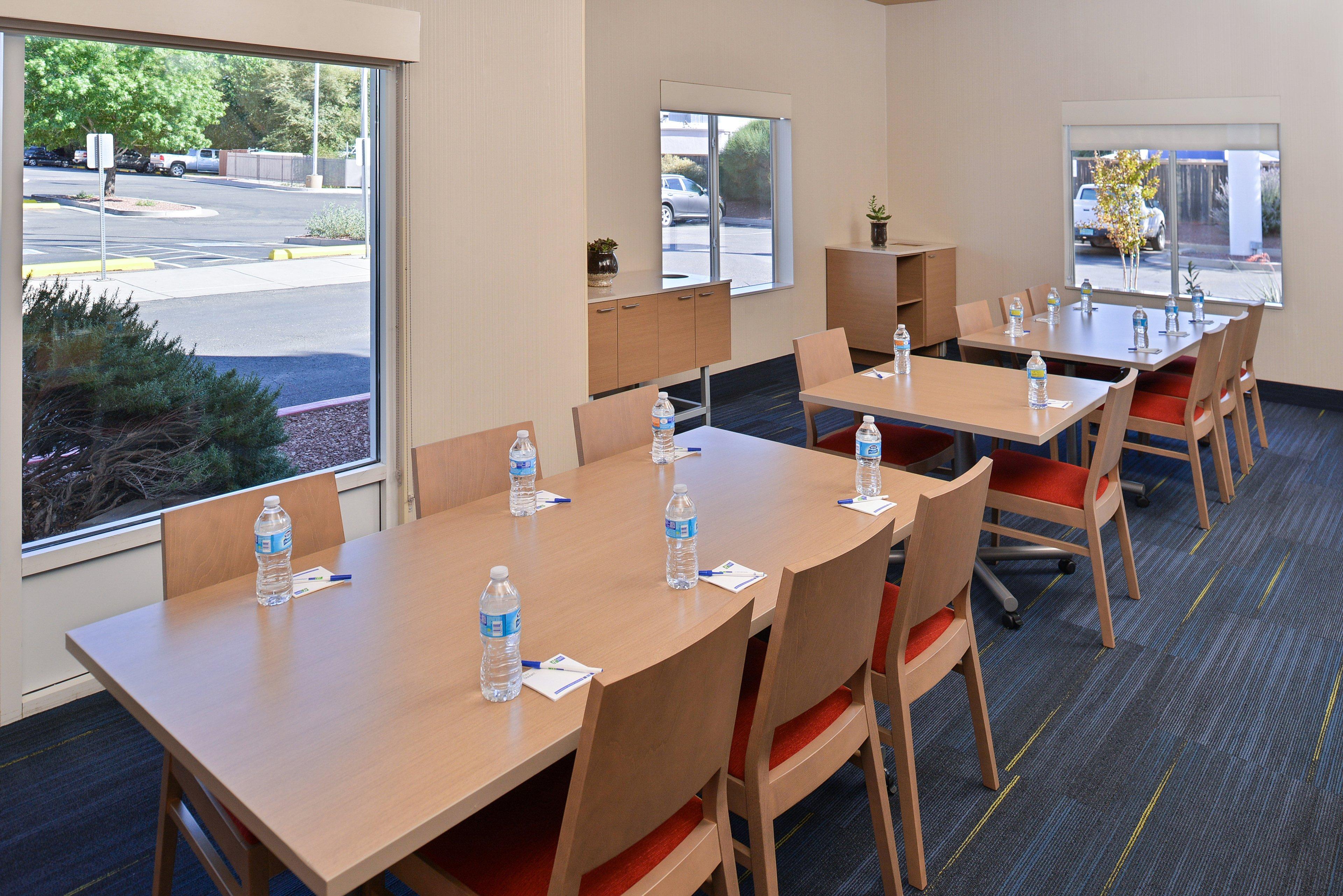 Holiday Inn Express Albuquerque N - Bernalillo By Ihg Buitenkant foto