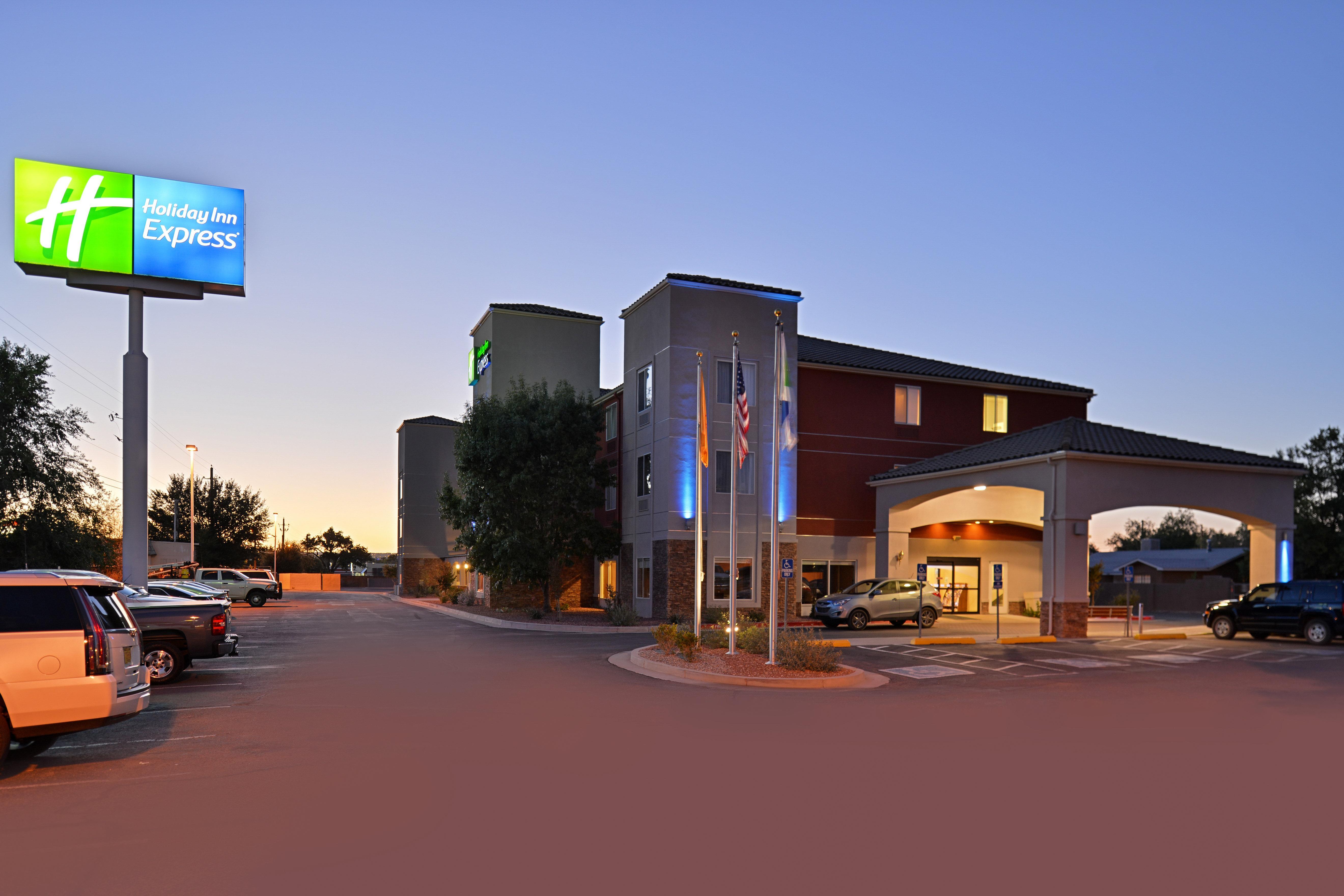Holiday Inn Express Albuquerque N - Bernalillo By Ihg Buitenkant foto